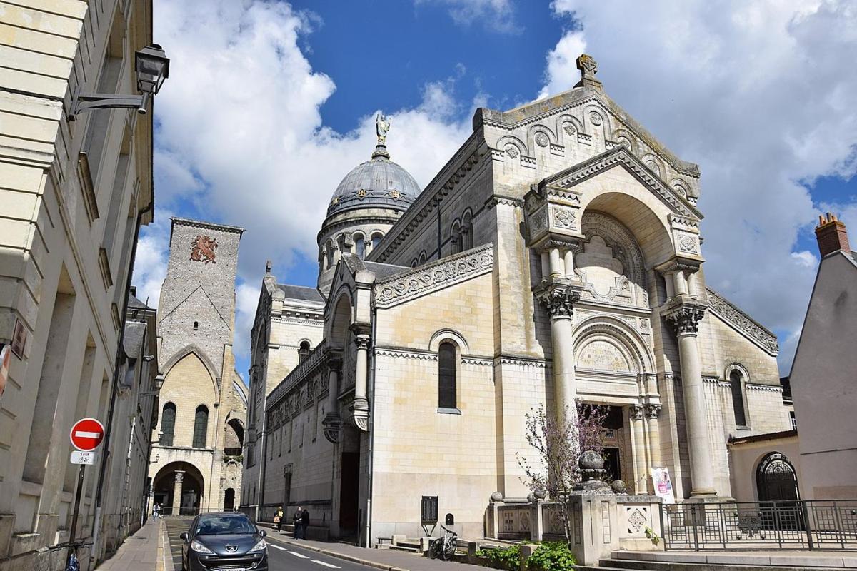 Le Racine / Colbert - Bords De Loire Lägenhet Tours Exteriör bild